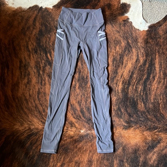 Womens Fabletics leggings - Picture 2 of 4